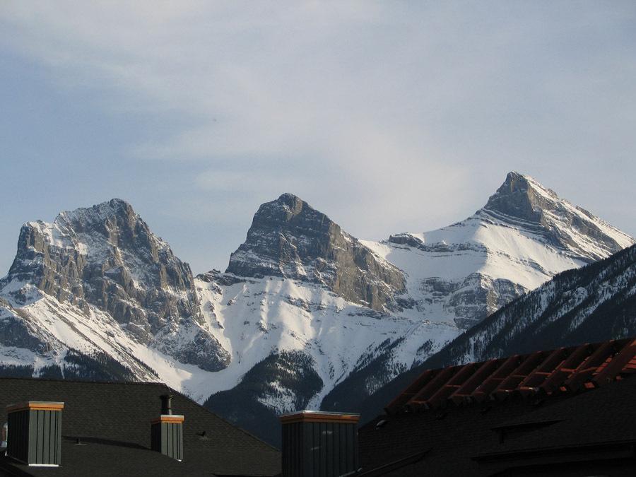 Canmore Crossing 외부 사진